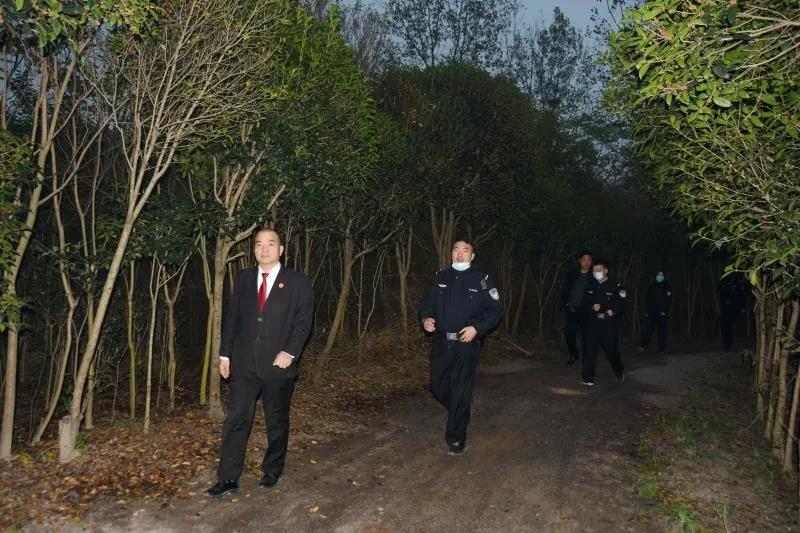 微信图片_20201030152412.jpg 微信图片_20201030152412.jpg