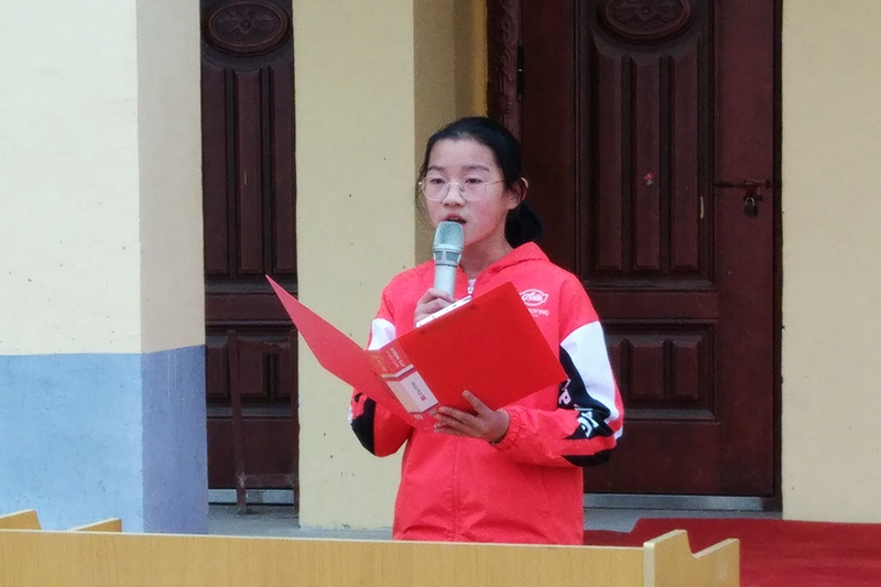 “书香校园”朗读大赛参赛选手2.jpg “书香校园”朗读大赛参赛选手2.jpg