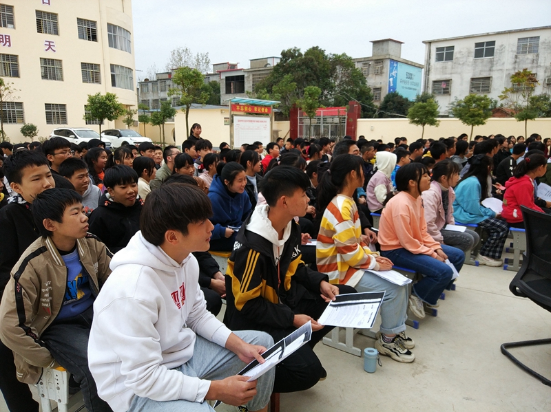 “书香校园”朗读大赛6.jpg “书香校园”朗读大赛6.jpg