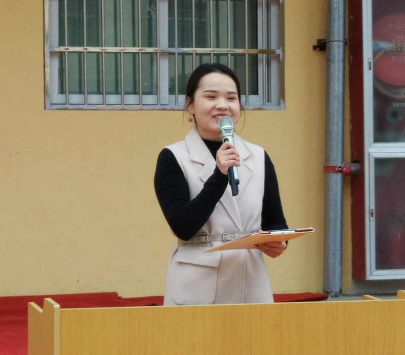“书香校园”朗读大赛主持人致辞.jpg “书香校园”朗读大赛主持人致辞.jpg