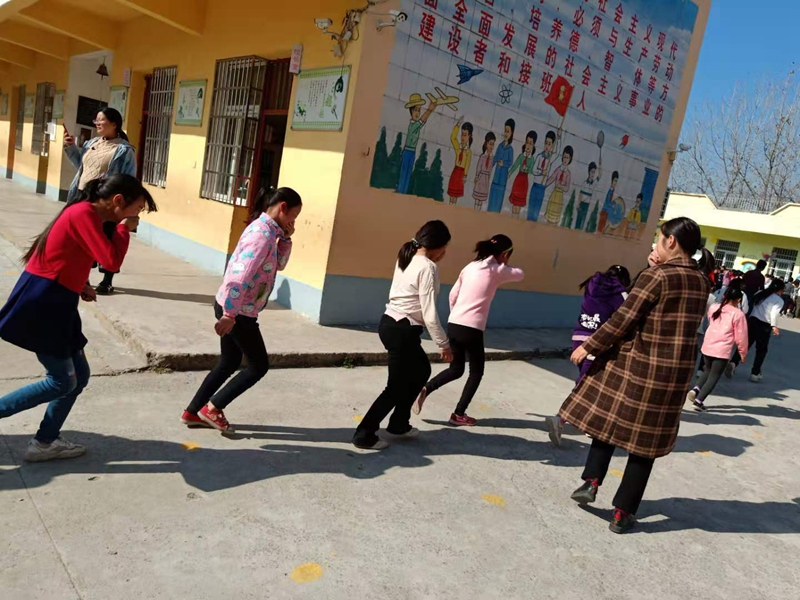 图片2.jpg 图片2.jpg