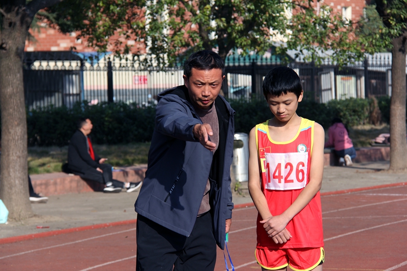 4.教练指导.JPG
