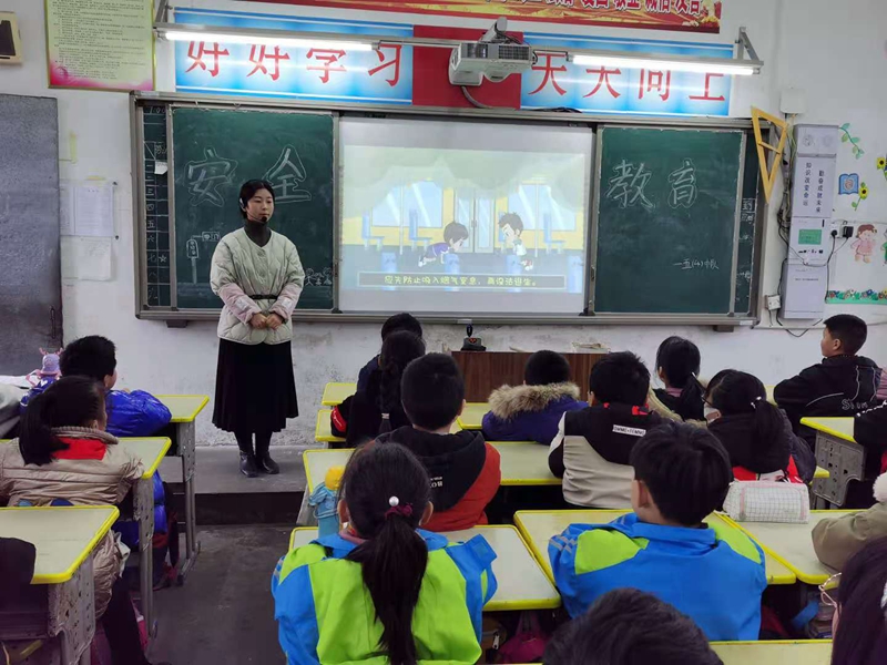 微信图片_20201128121201.jpg 微信图片_20201128121201.jpg