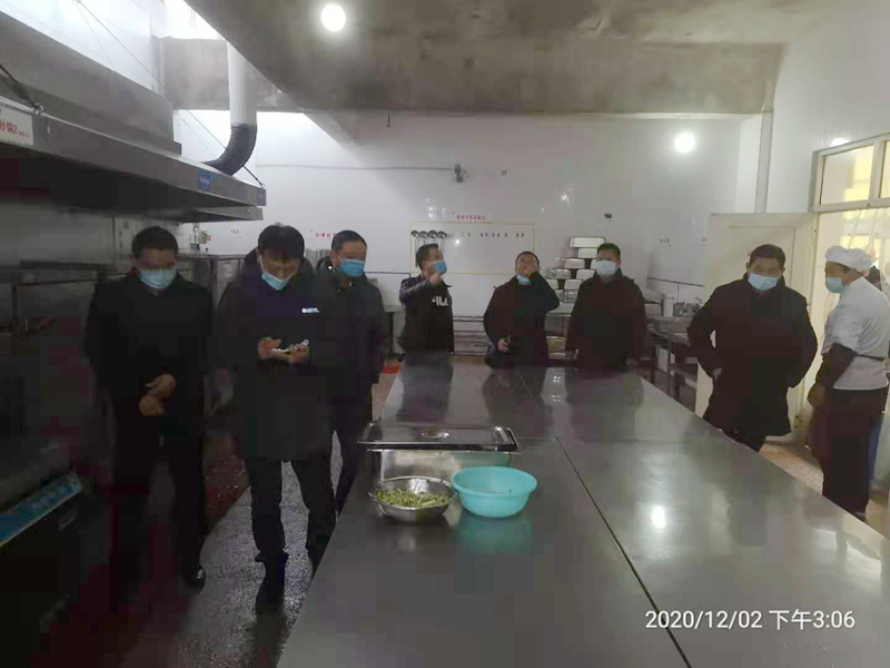 图片4.jpg 图片4.jpg