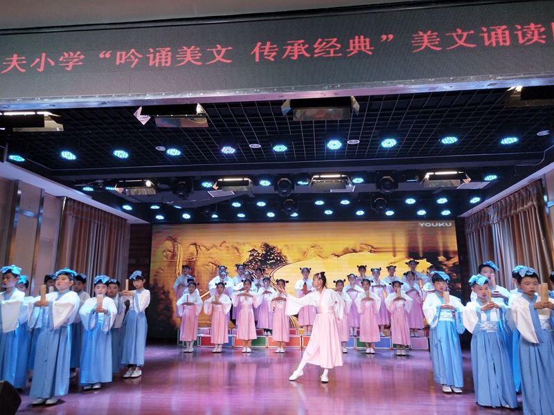 比赛现场.jpg 比赛现场.jpg