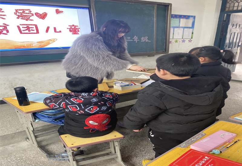 图片3.jpg 图片3.jpg