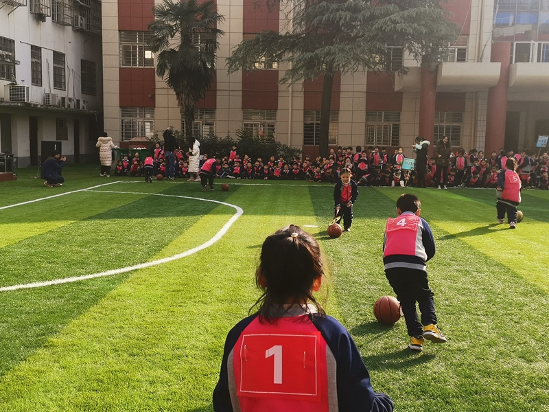 迎宾4.jpg 迎宾4.jpg