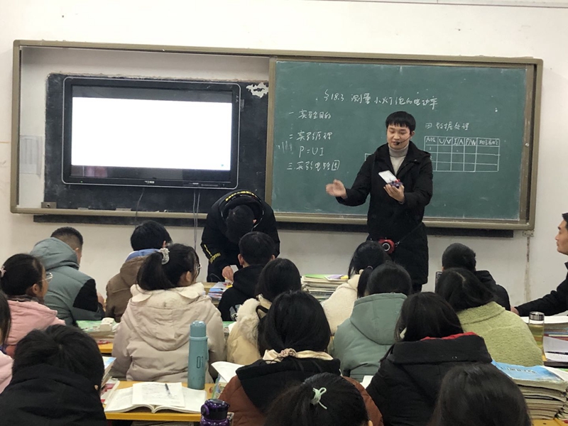 图片3.jpg 图片3.jpg