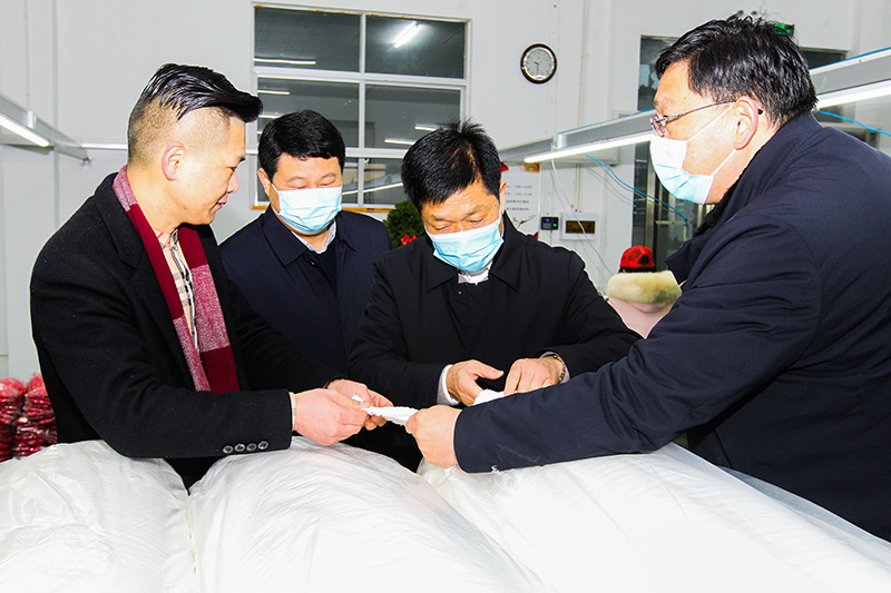 潢川县举行河南可为服饰科技有限公司投产开业仪式