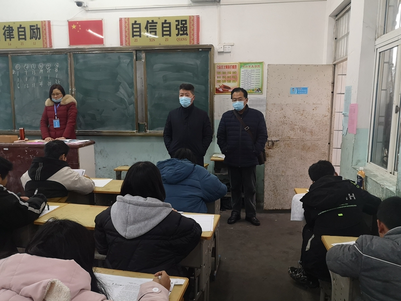 查看考场2 (2).jpg 查看考场2 (2).jpg