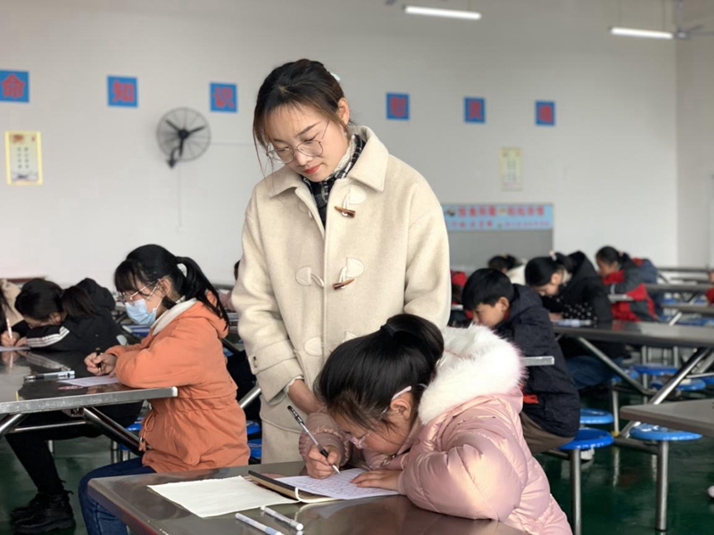 图片4.jpg 图片4.jpg