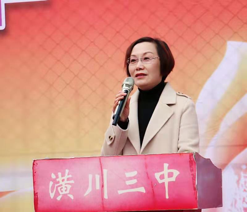 490547a50de54f38d6da2a5a74c5d3f.jpg 490547a50de54f38d6da2a5a74c5d3f.jpg