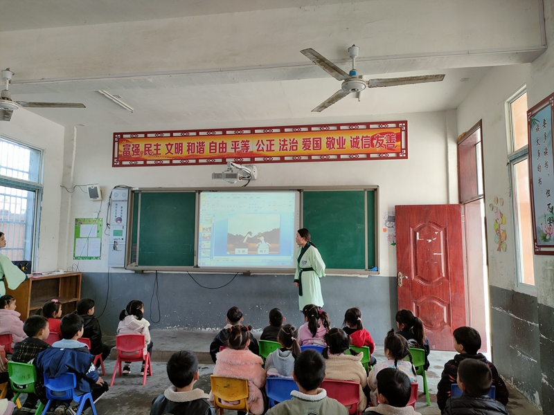 图片2.jpg 图片2.jpg