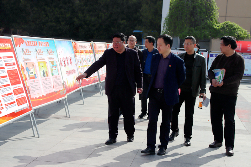 司法局为群众办实事1.jpg 司法局为群众办实事1.jpg