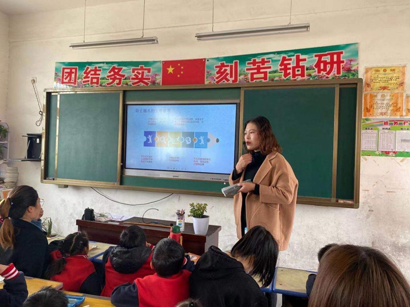 图片12.jpg 图片12.jpg