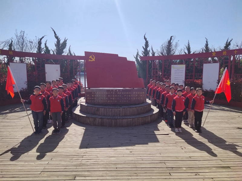 图片7.jpg 图片7.jpg