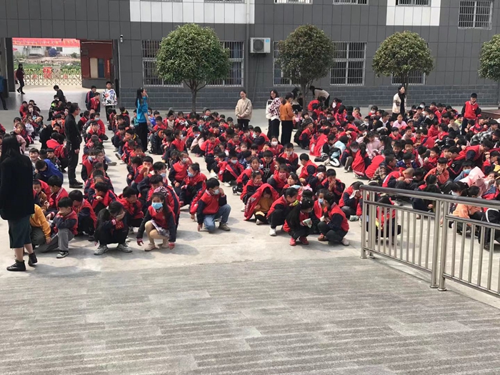 15969eee85dc44fca44fea169df1fbe.jpg 15969eee85dc44fca44fea169df1fbe.jpg