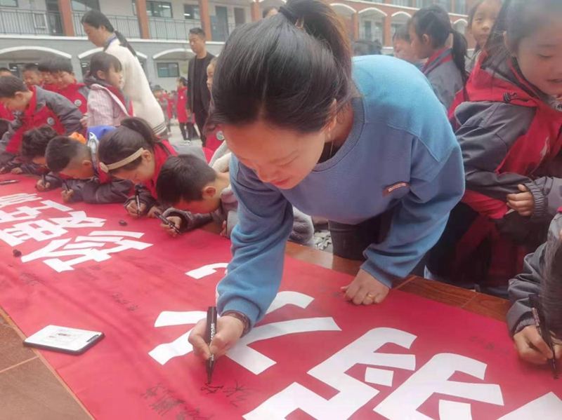 图片10.jpg 图片10.jpg