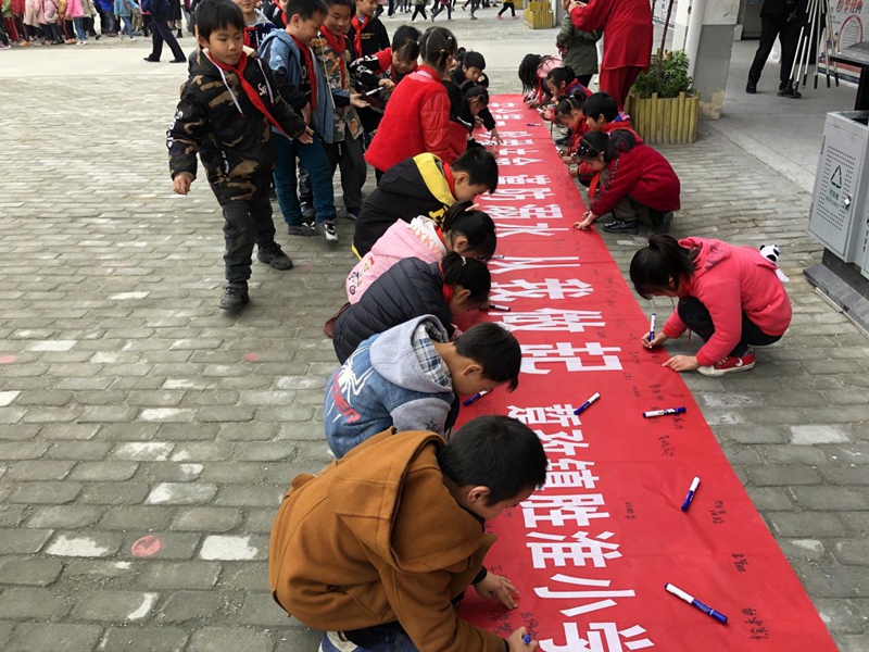 图片2.jpg 图片2.jpg