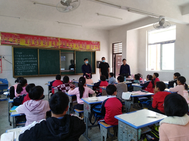 图片10.jpg 图片10.jpg