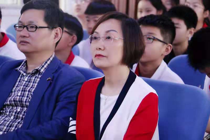 e461053f3c205ded35873ebc2ffe04d.jpg e461053f3c205ded35873ebc2ffe04d.jpg