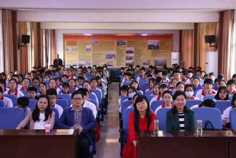 4df1de9607eb608053573439140f138.jpg 4df1de9607eb608053573439140f138.jpg