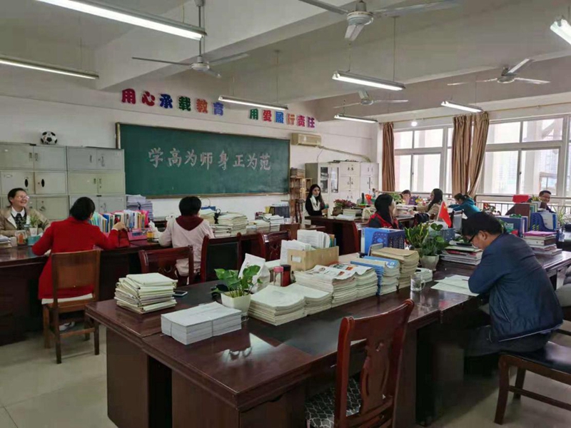 图片2.jpg 图片2.jpg