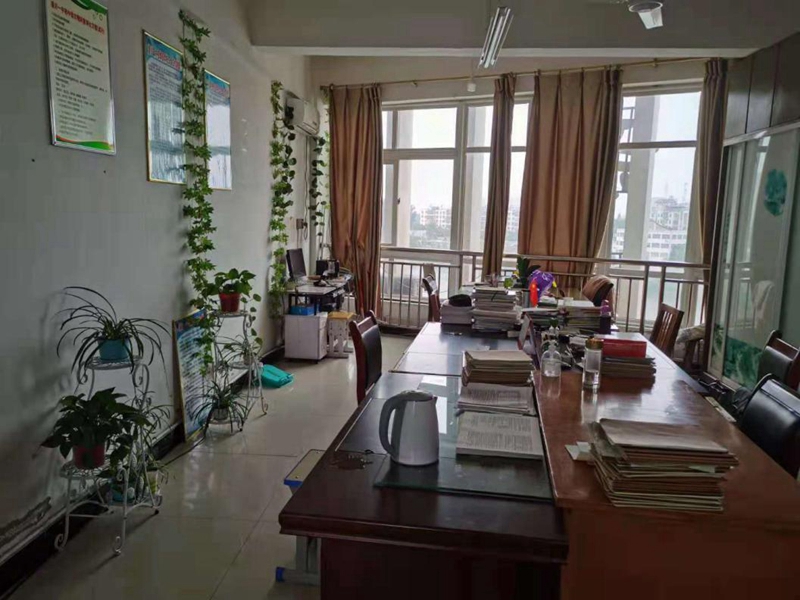 图片4.jpg 图片4.jpg