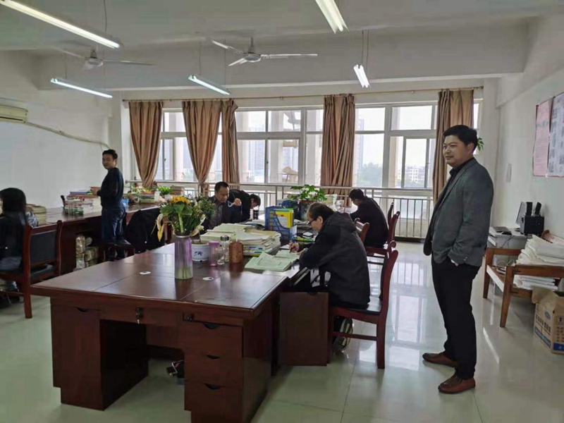 图片5.jpg 图片5.jpg