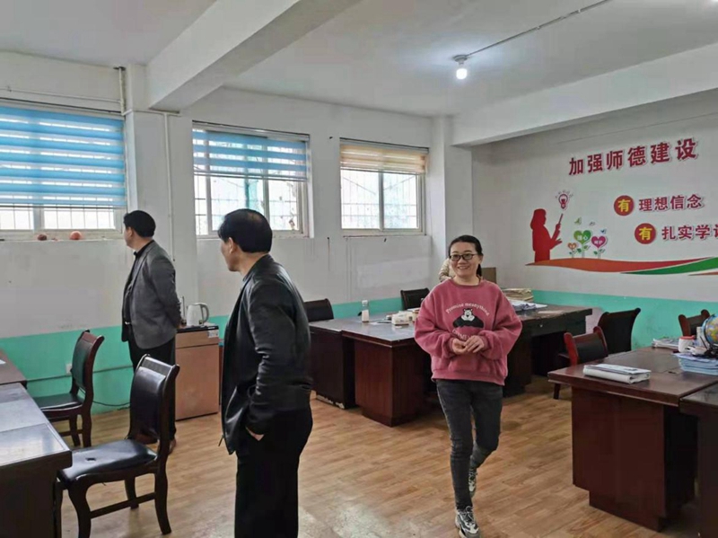 图片8.jpg 图片8.jpg