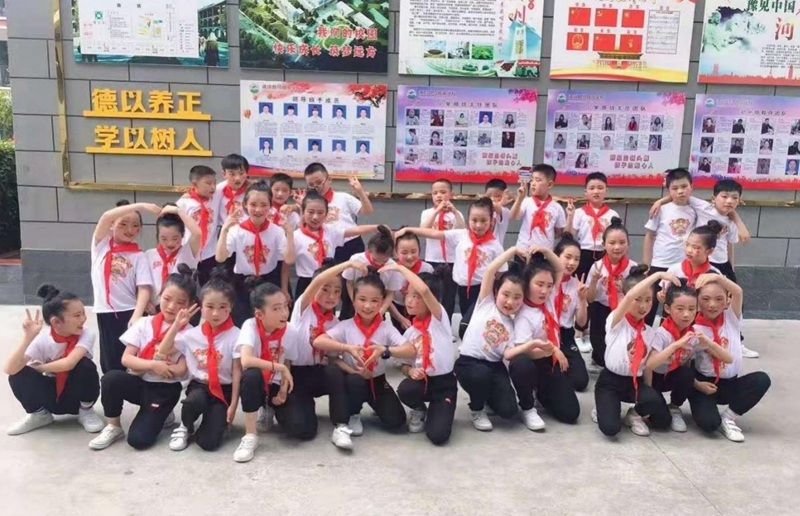 图片18.jpg 图片18.jpg