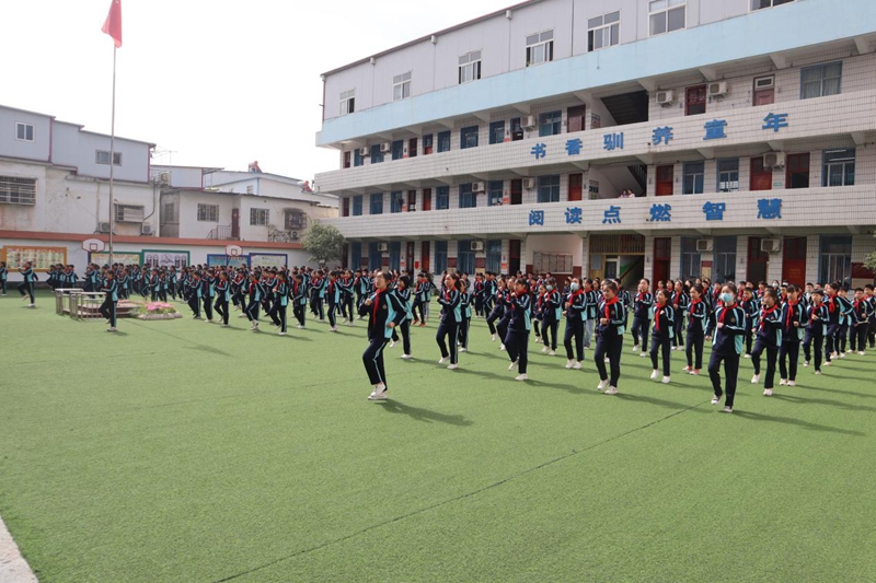 图片4.jpg 图片4.jpg