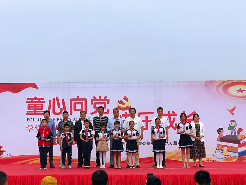 图片12.jpg 图片12.jpg