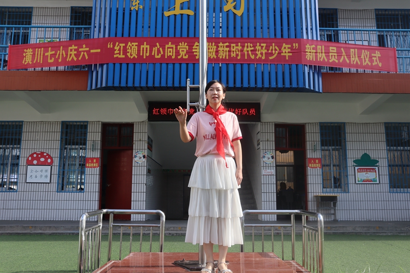 唱队歌.jpg 唱队歌.jpg