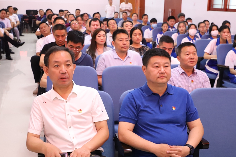 图片3.jpg 图片3.jpg