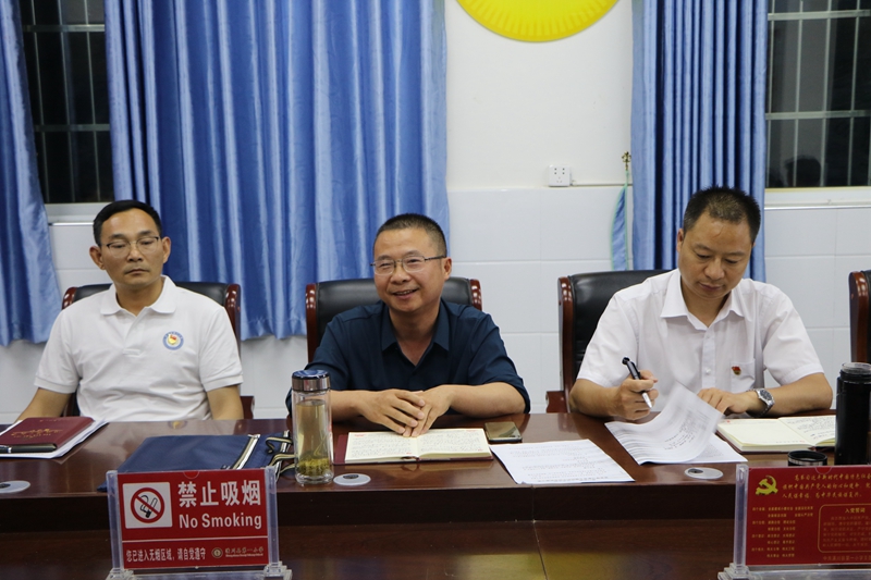 潢川一小党支部召开“学党史 悟思想 办实事 开新局”党史学习教育专题组织生活会3.JPG