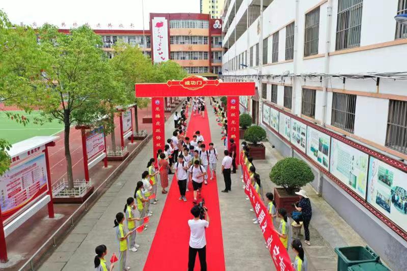 34ce06fe915d10fe7f14db30487e29d.jpg 34ce06fe915d10fe7f14db30487e29d.jpg