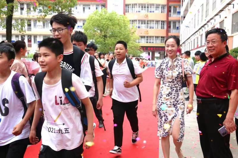 27a33e8863015e69314bd8a71cef304.jpg 27a33e8863015e69314bd8a71cef304.jpg