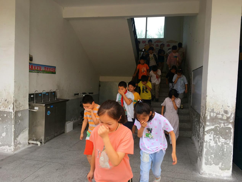 图片2.jpg 图片2.jpg