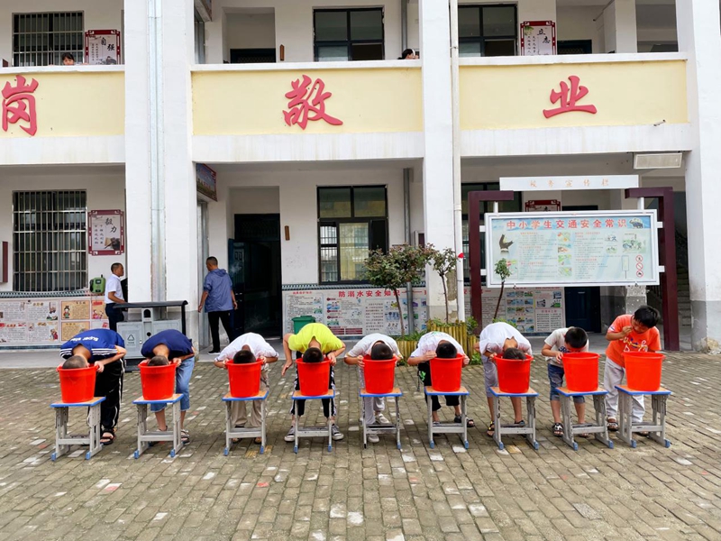 图片4.jpg 图片4.jpg