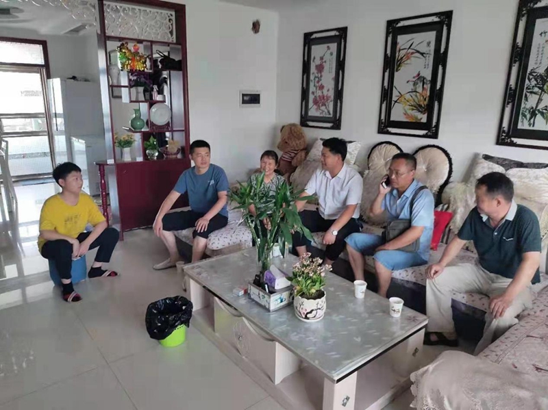 图片3.jpg 图片3.jpg
