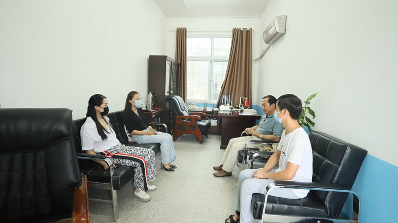 图片3.jpg 图片3.jpg