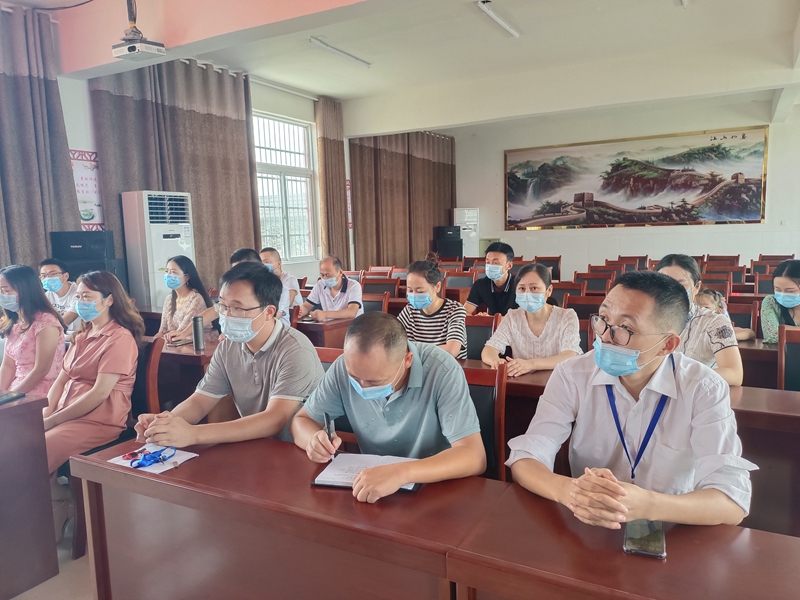 会场照片2.jpg 会场照片2.jpg