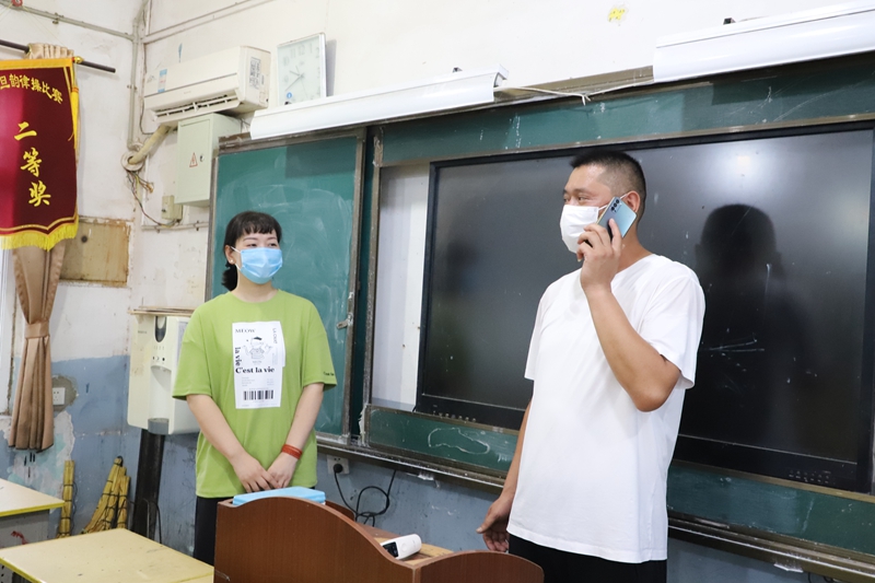 图片8.jpg 图片8.jpg