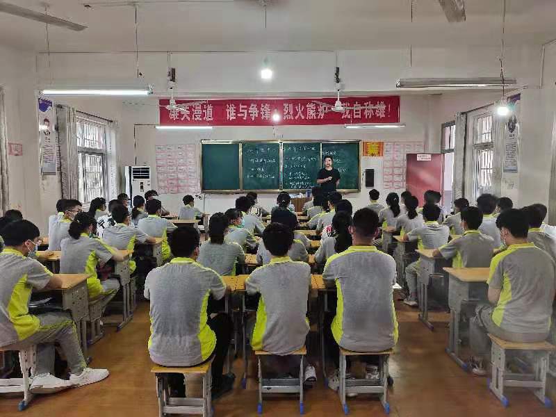 b15ab372838b37f2492bbfeca77255e.jpg b15ab372838b37f2492bbfeca77255e.jpg
