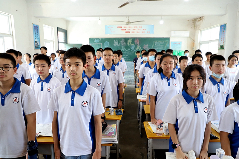 图片3.jpg 图片3.jpg