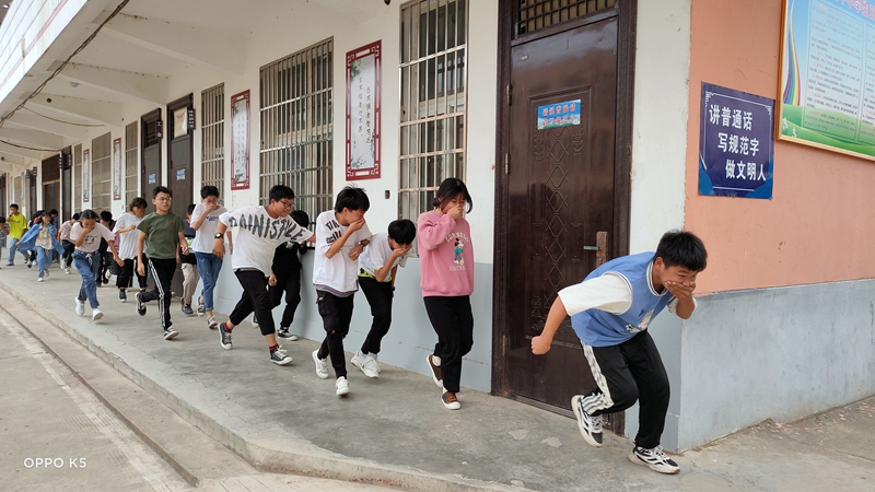 图片5.jpg 图片5.jpg