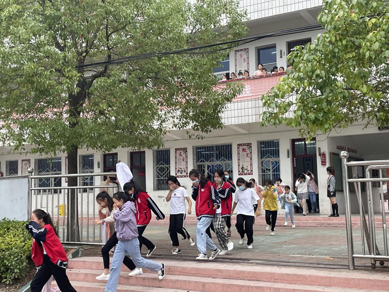 图片23.png 图片23.png