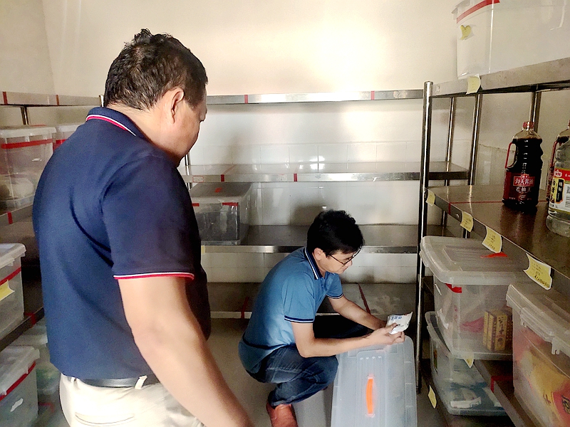 仁和中学强化学校食堂监管 确保师生餐饮安全 (2).jpg 仁和中学强化学校食堂监管 确保师生餐饮安全 (2).jpg