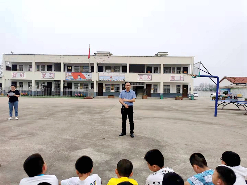 图片5.jpg 图片5.jpg